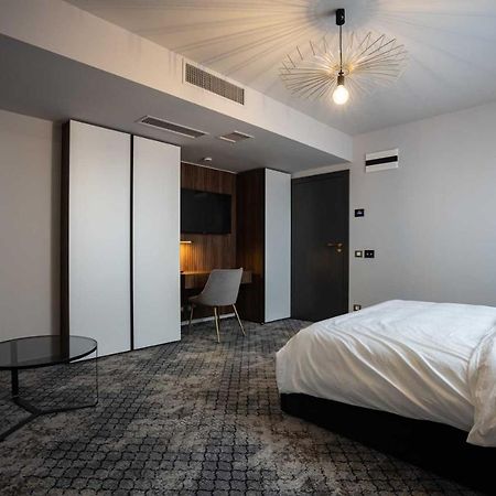 Hotel Cristal Kolozsvár Kültér fotó