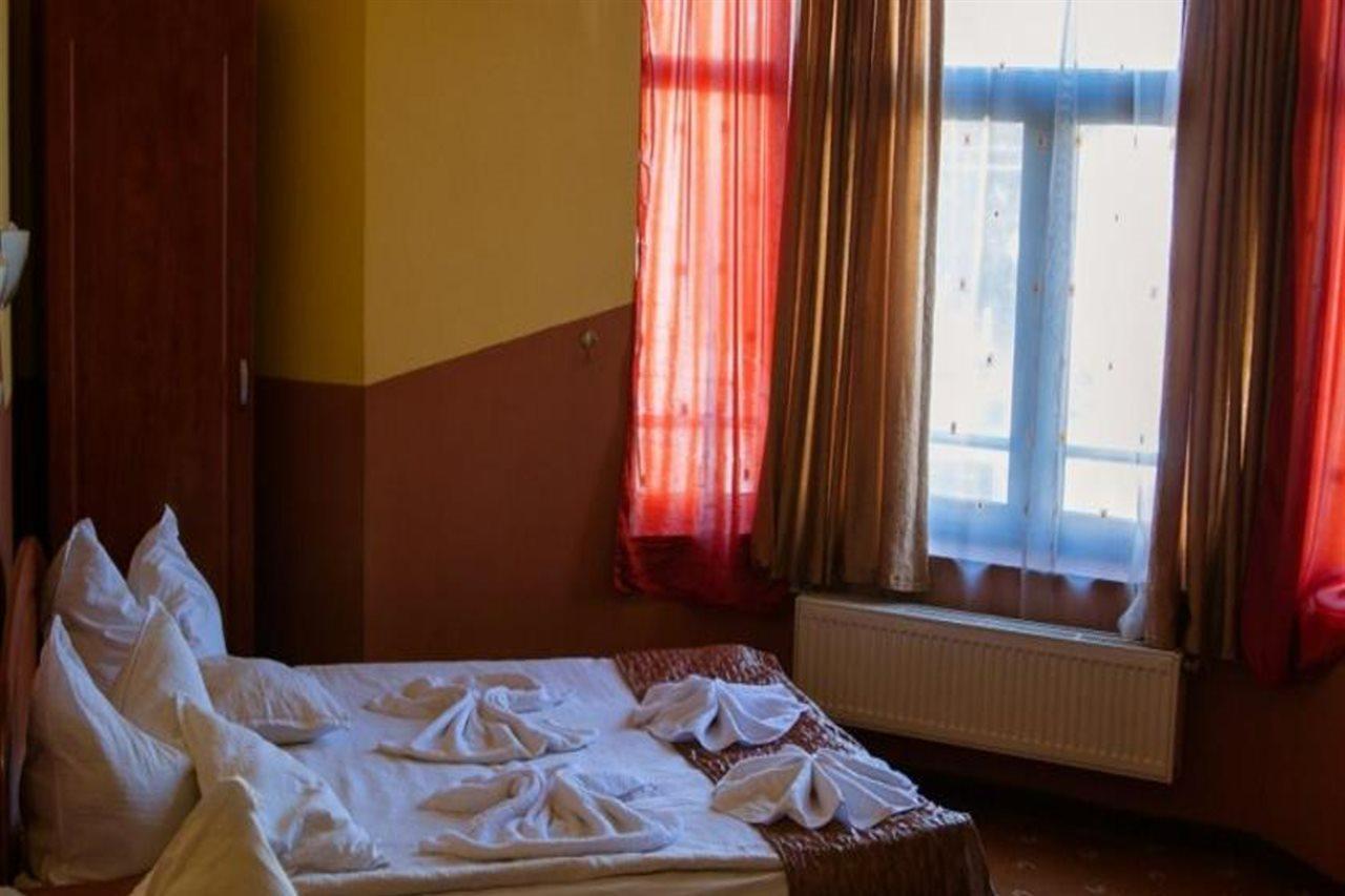 Hotel Cristal Kolozsvár Kültér fotó