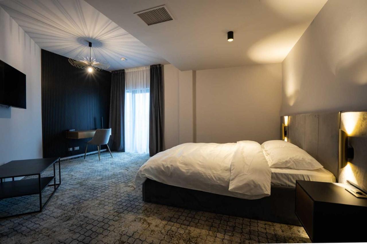 Hotel Cristal Kolozsvár Kültér fotó