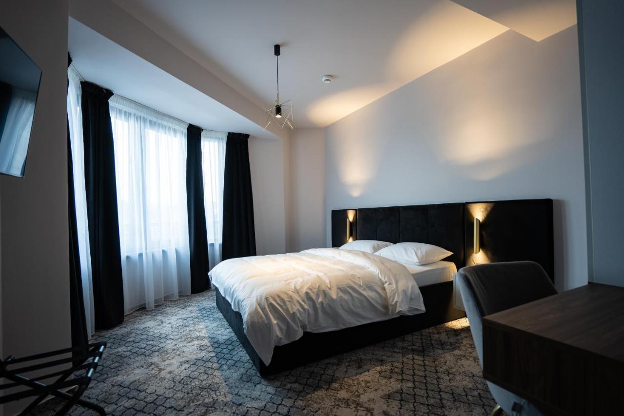 Hotel Cristal Kolozsvár Kültér fotó